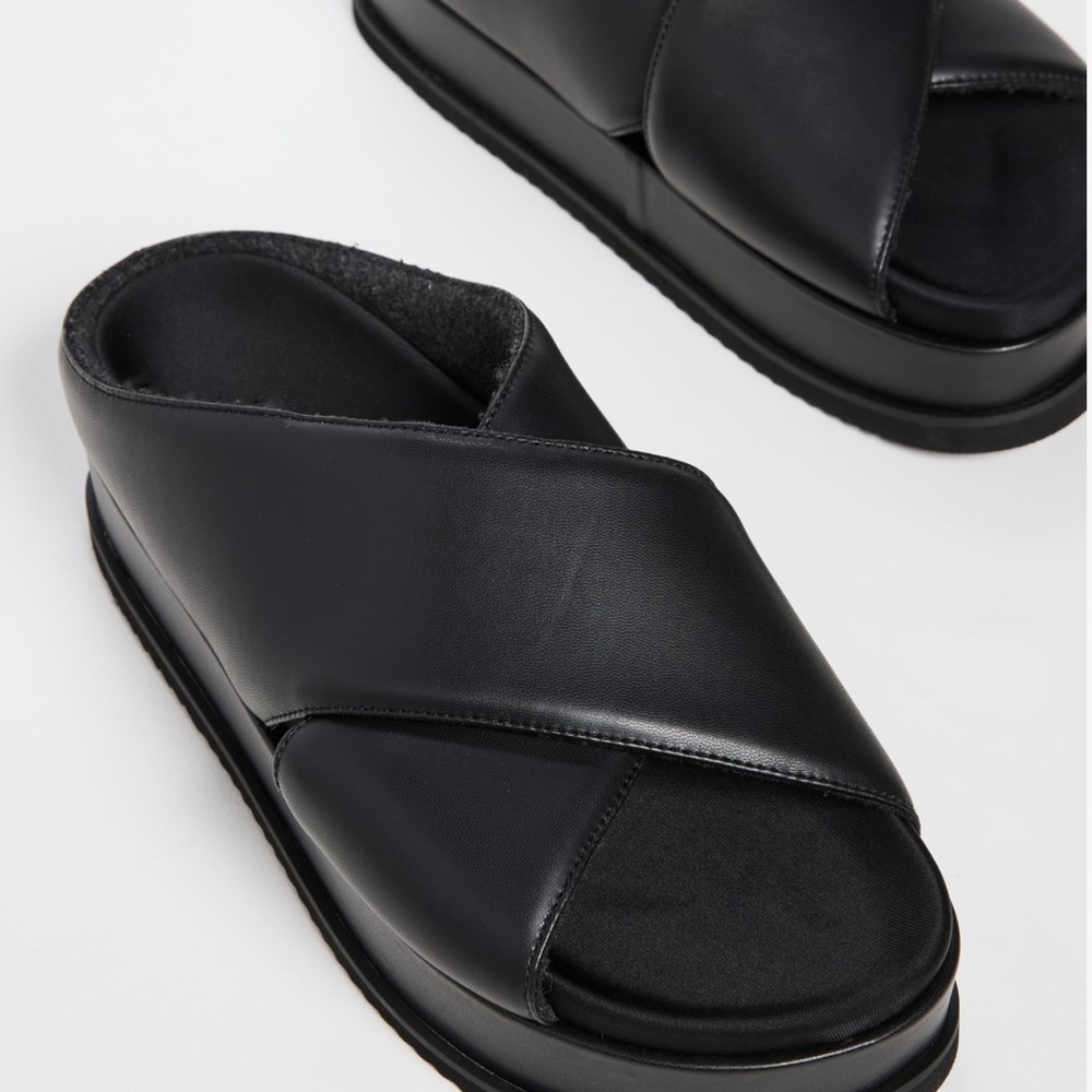 Roam Cross Stack Slides - image 3